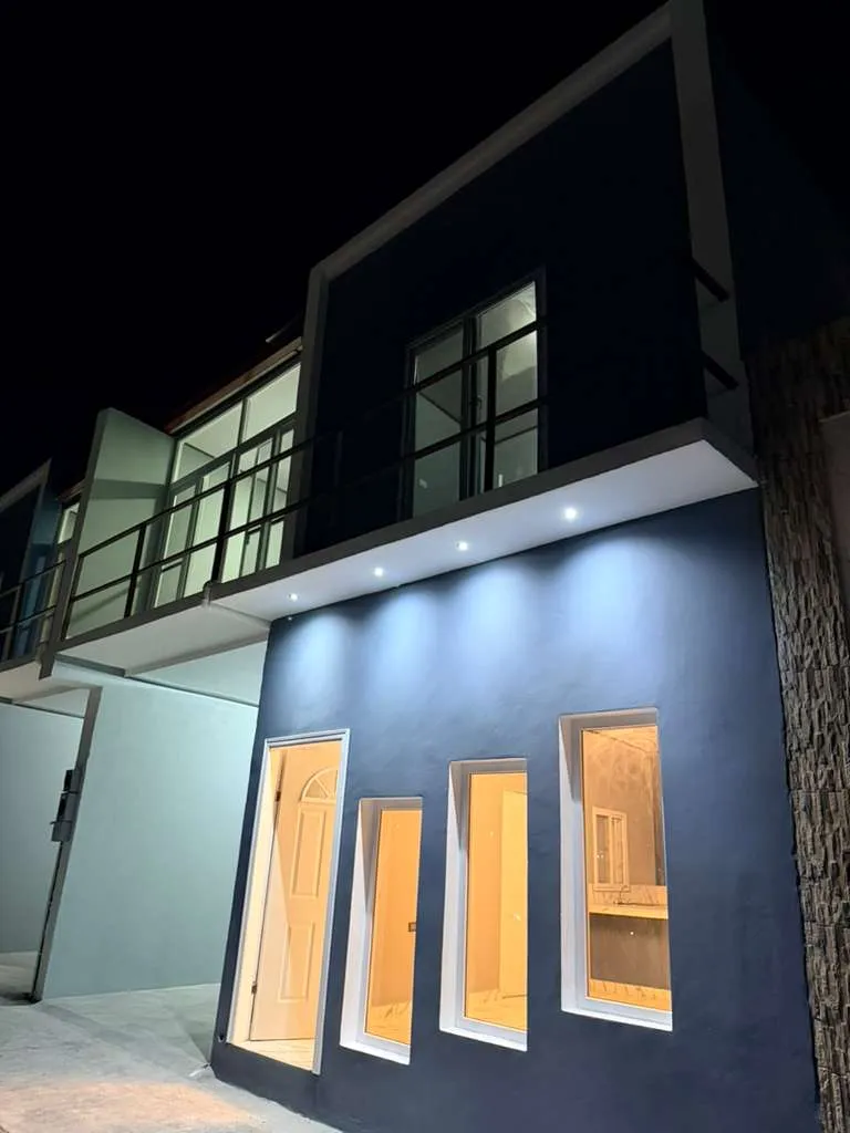 Casa de 2 Pisos Tipo Dúplex en Las Cidras, Santa Rosa de Copán