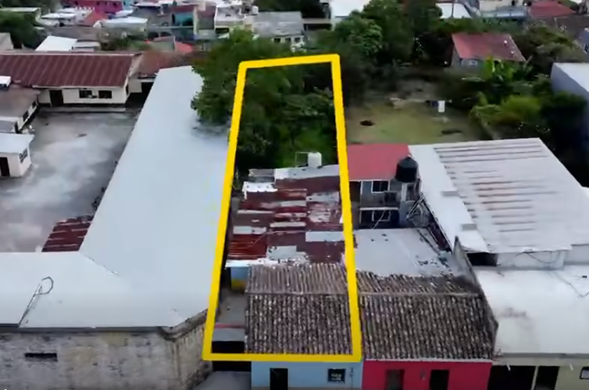 Casa en Venta en el Centro de Santa Rosa de Copán con Amplio Solar Posterior