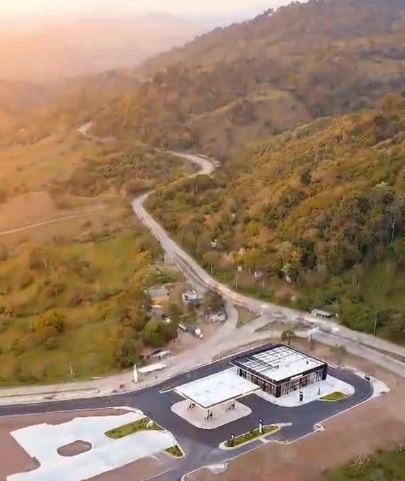 Render de gasolinera proyectada en terreno comercial sobre CA-4 Copán