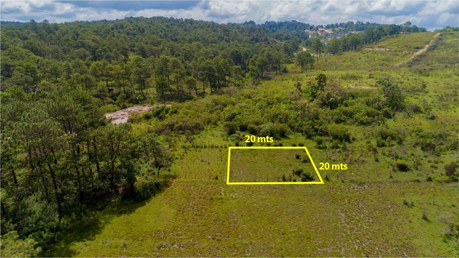 Zona natural con proyección residencial donde se ubican los lotes cerca de HEM School en Santa Rosa de Copán
