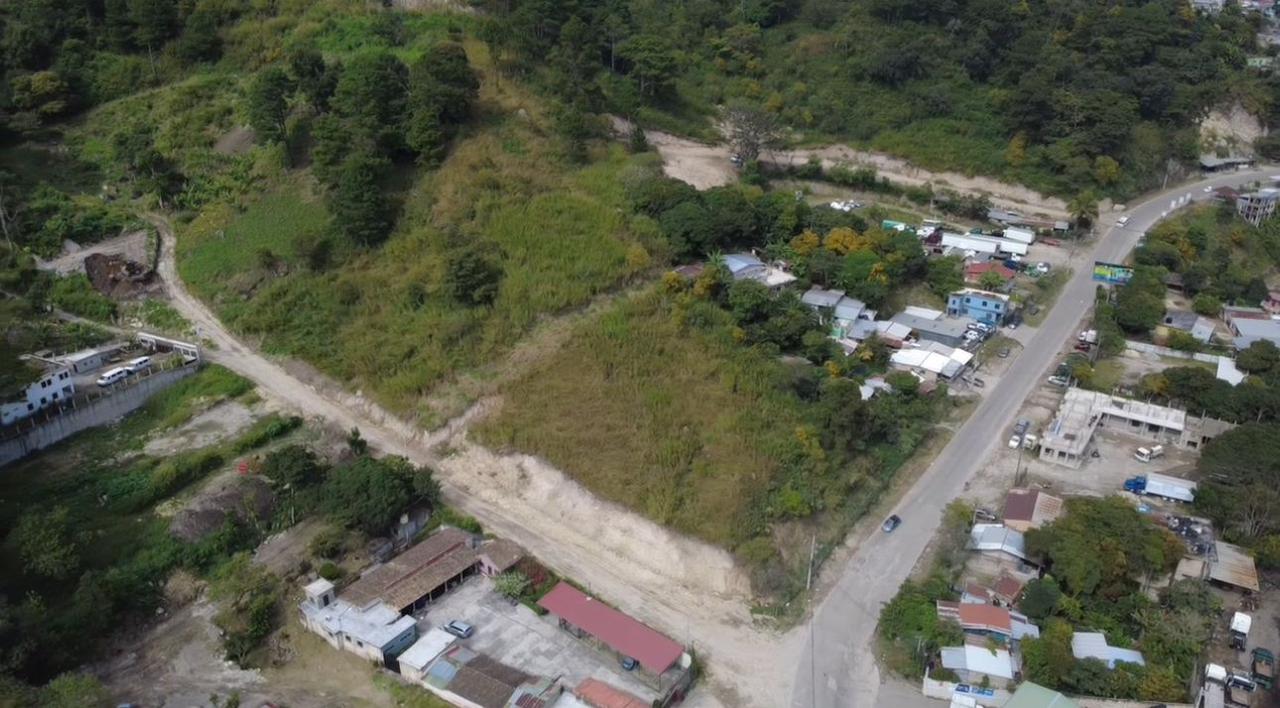 Venta de Lote Comercial sobre Carretera Internacional en Santa Rosa de Copán